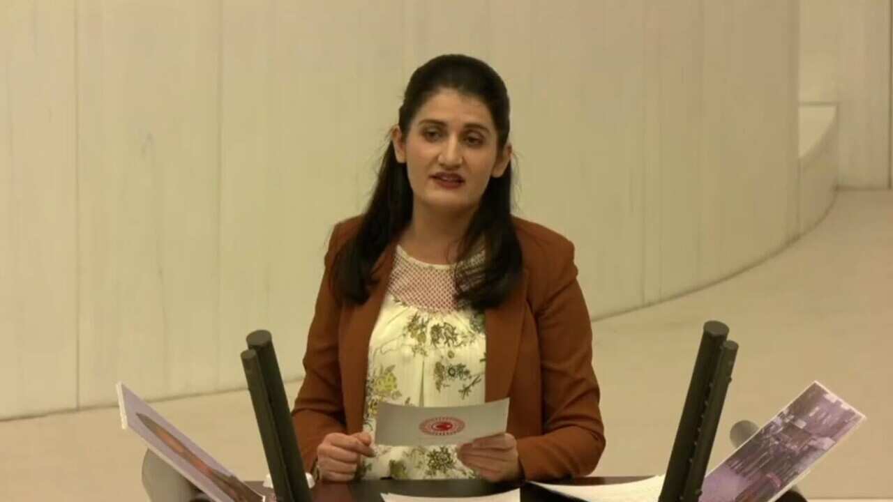 Semra Güzel