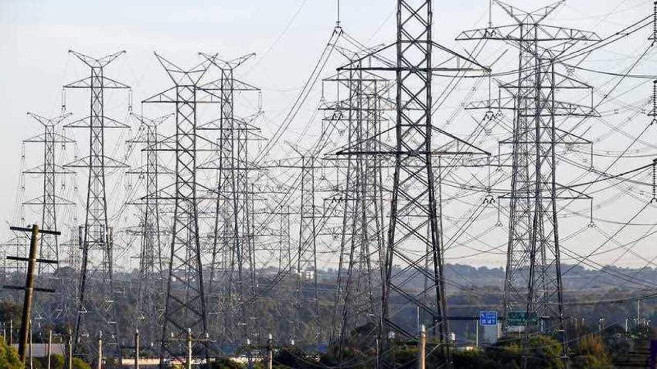 Power cuts may hit as many as 1.3 million Victorian homes this summer