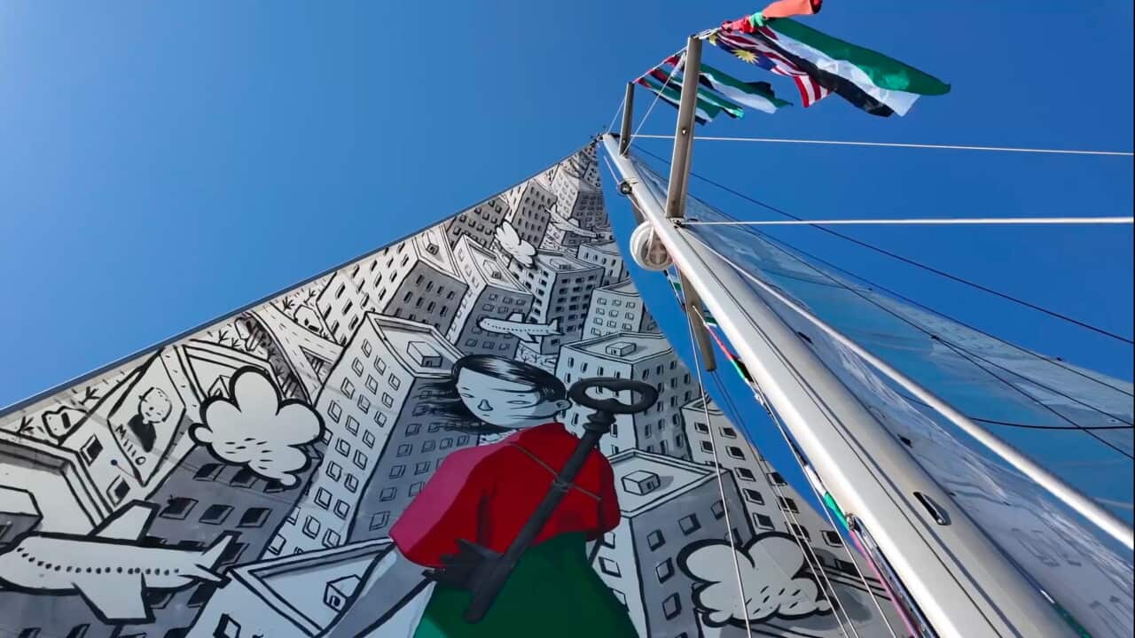 Una vela delle imbarcazioni della Global Sumud Flotilla.