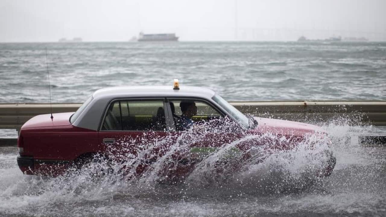 Typhoon Hato hits Hong Konh