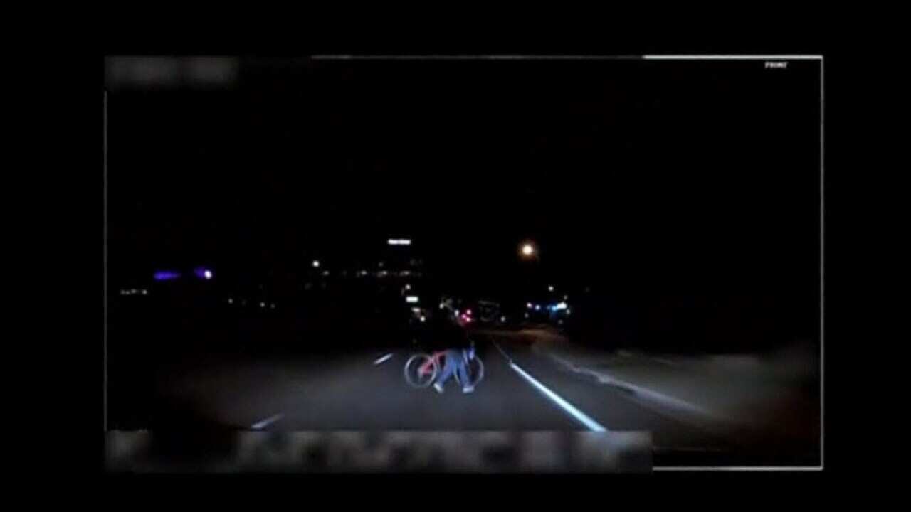 Vision of fatal uber crash released. (RTV)