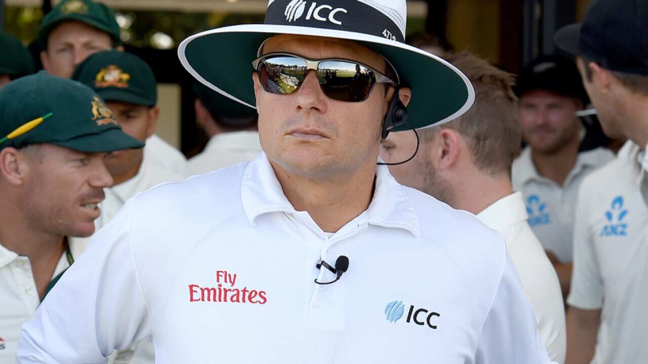 Umpire Richard Kettleborough.