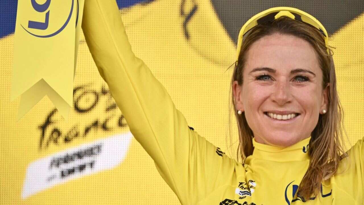 TOPSHOT-CYCLING-FRA-TDF2022-WOMEN-STAGE8