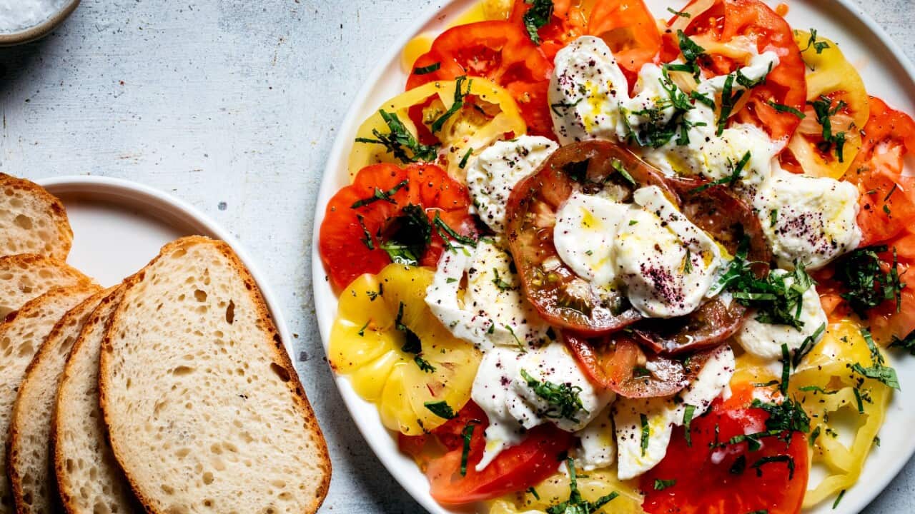 Heirloom tomato, mozzarella and basil salad with sourdough