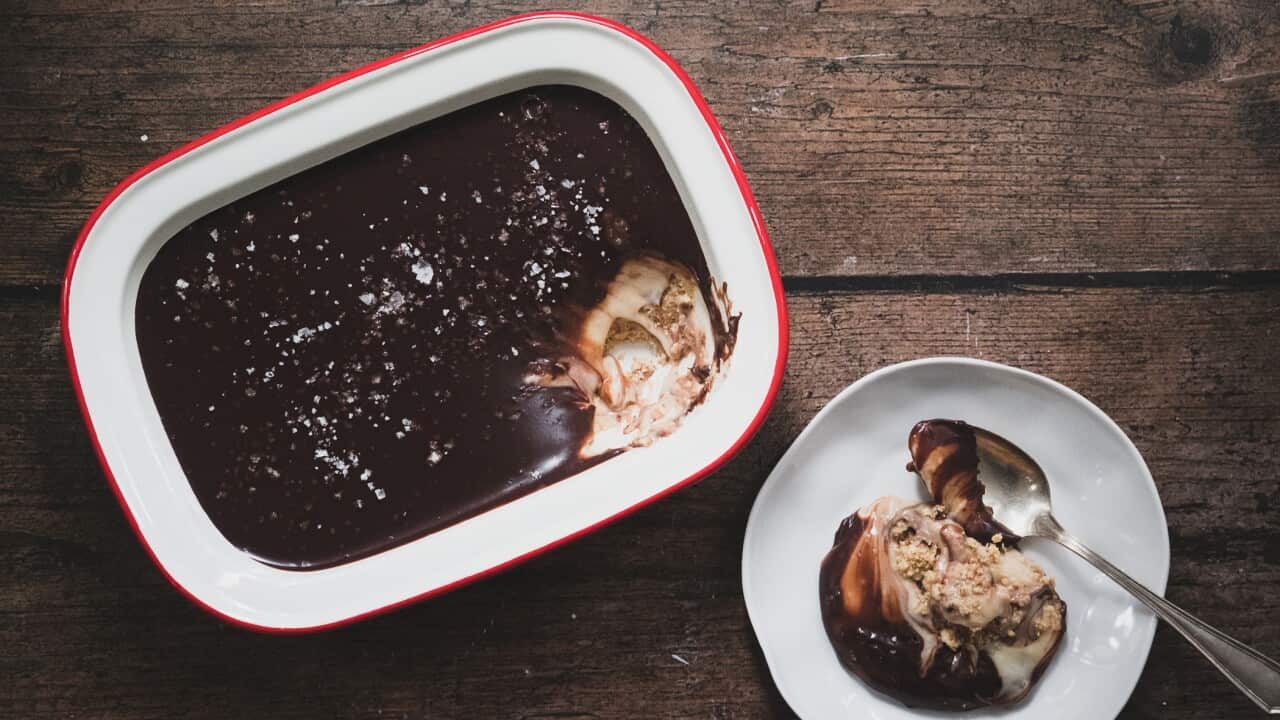 No-bake tofu Snickers pudding