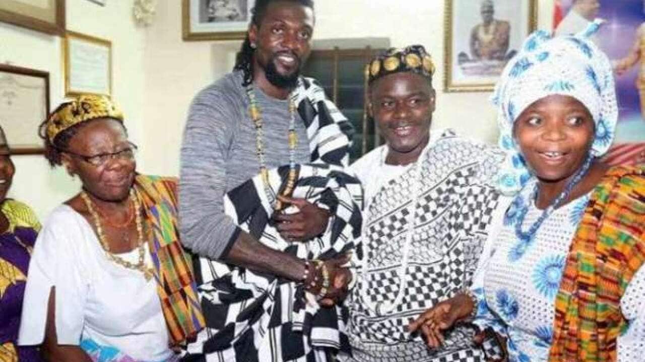 Emmanuel Adebayor, Togo