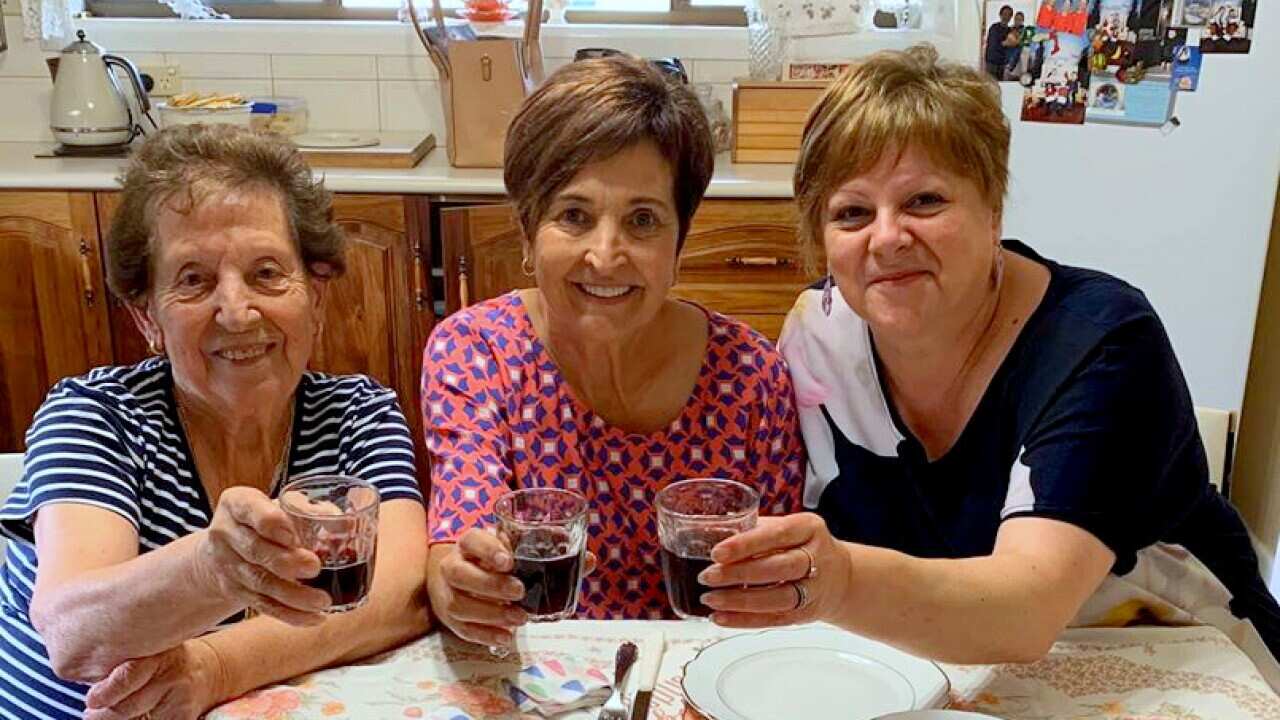 Nonna Zena and Giovina Filippo / Facebook.com/mirboonorthitalianfesta