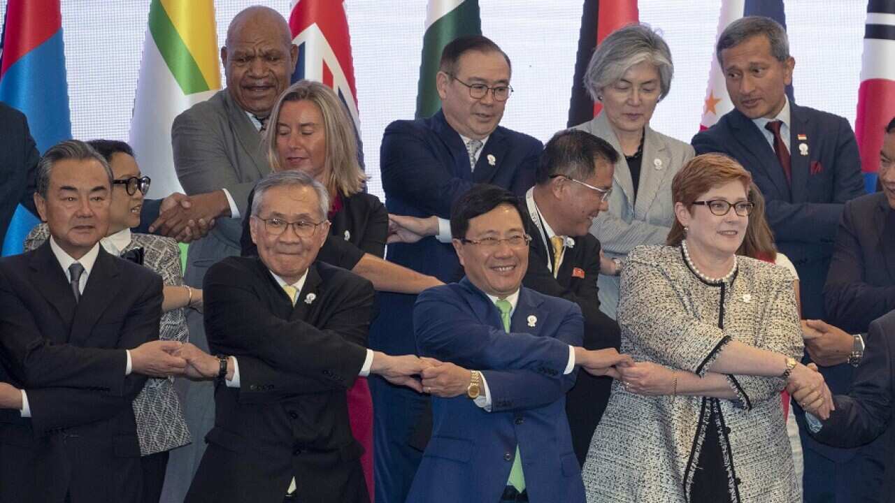 Marise Payne and other ministers.