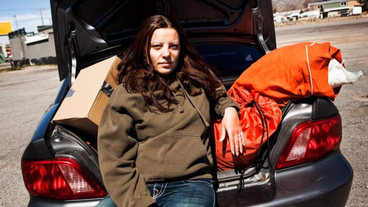 homeless woman lives in her car