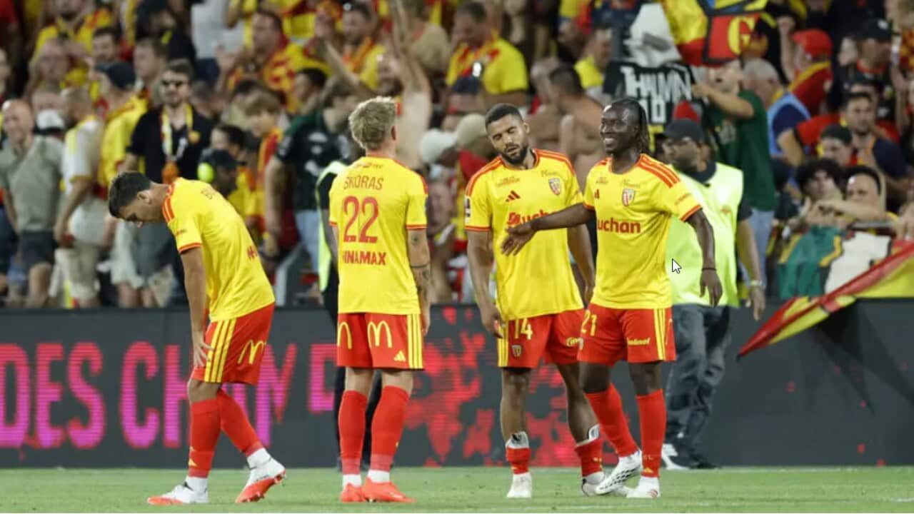 Lens Bat le PSG.jpg