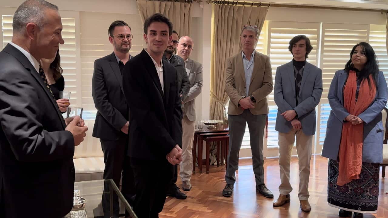 Korkmaz Can Sağlam ve Sydney Başkonsolosu Ali Sevim (2).jpg