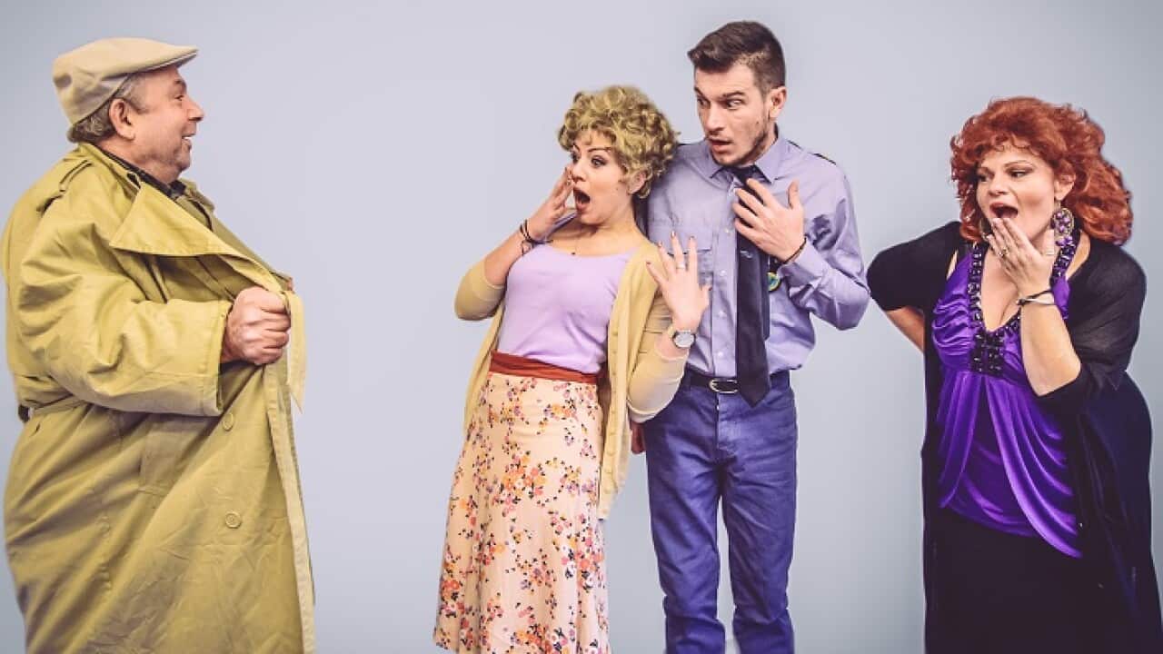 Σκηνή από την παράσταση "Πρότυπος Οίκος Ανοχής"