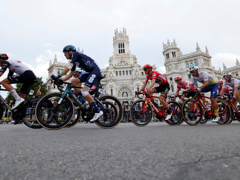 CYCLING-ESP-VUELTA