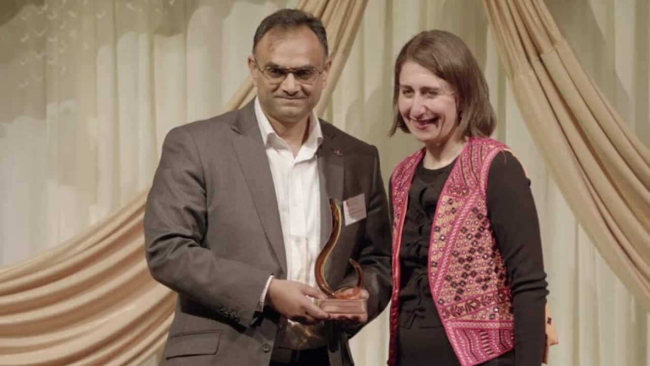 Dr Khimji Vaghjiani (L) with NSW Premier Gladys Berejiklian (R).
