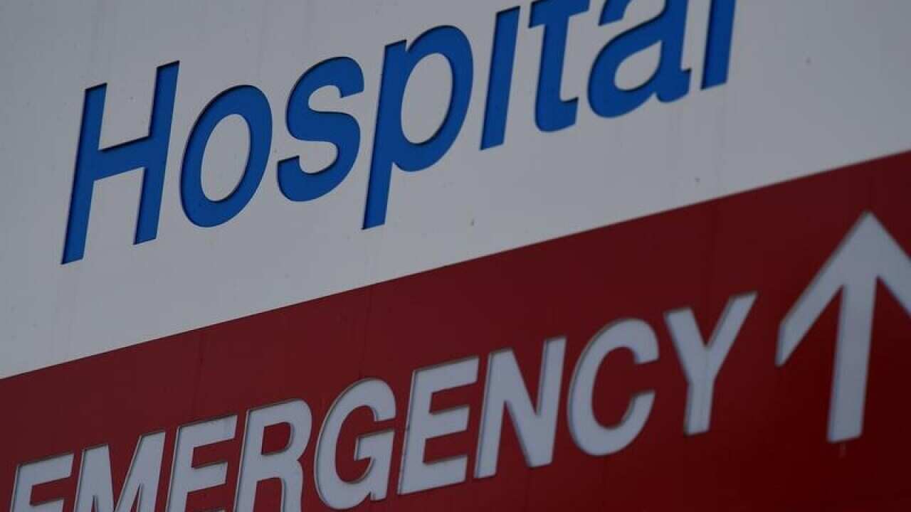 Emergency signs at a hospital