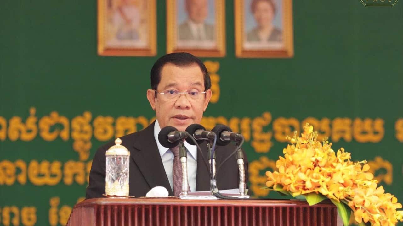 Hun Sen at the inauguration ceremony of Excise building