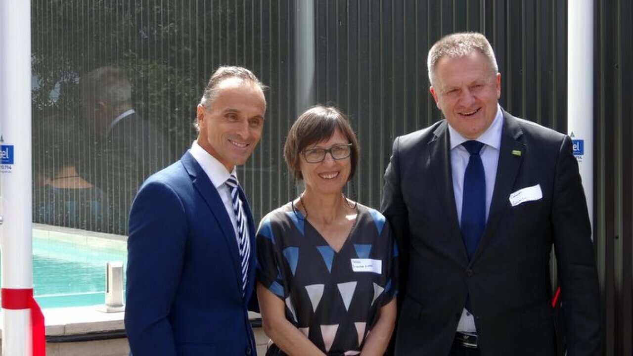 Slovenian consul in Victoria Eddy Kontelj, Slovenian Ambassador in Australia Helena Drnovsek Zorko and Slovenian minister Zdravko Pocivalsek