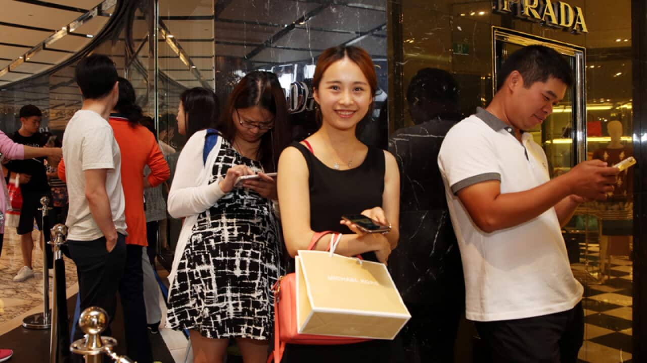 The Boxing Day shopping peak is yet to hit as shoppers swarm on sales around Australia. (AAP)