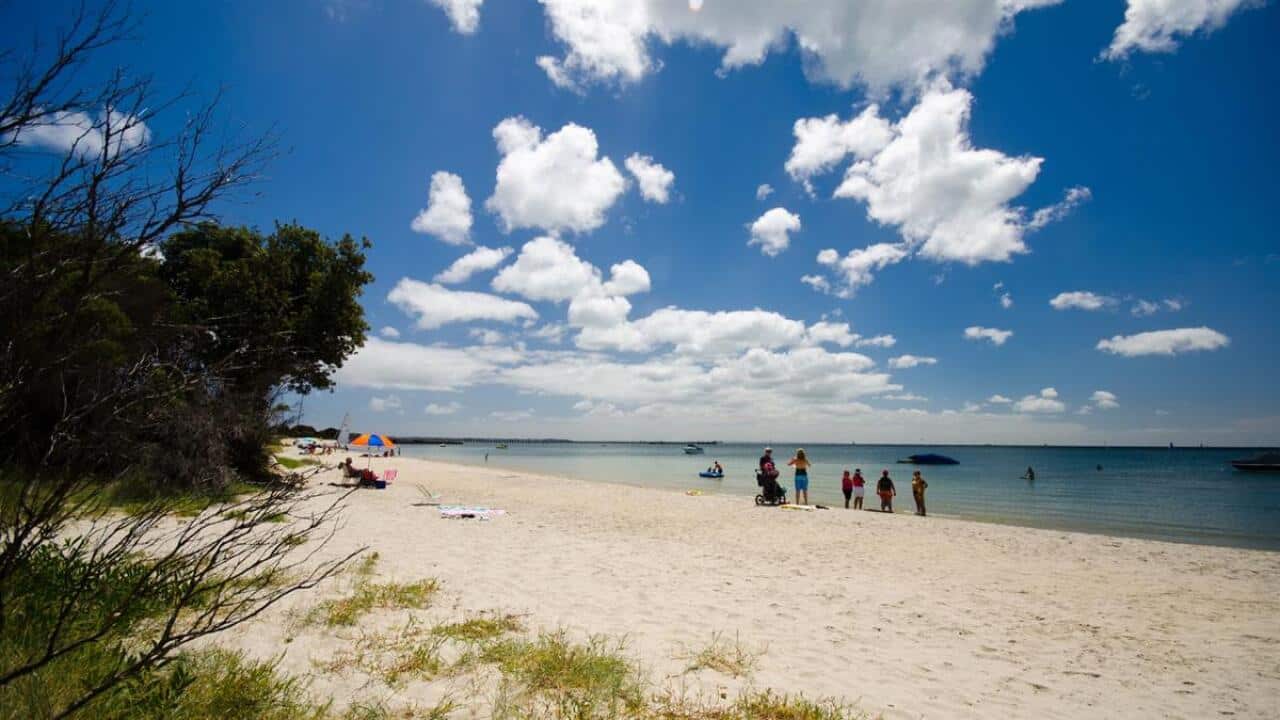 MORNINGTON PENINSULA FORESHORE