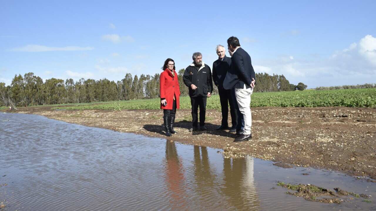 Malcolm Turnbull visits properties flooded in Virginia, SA
