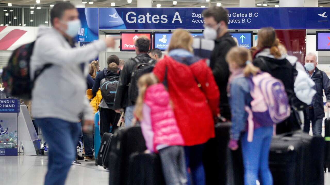 SBS Sinhala Radio News on 28 oct 2021:Australians who are fully vaccinated Australians are free to travel internationally