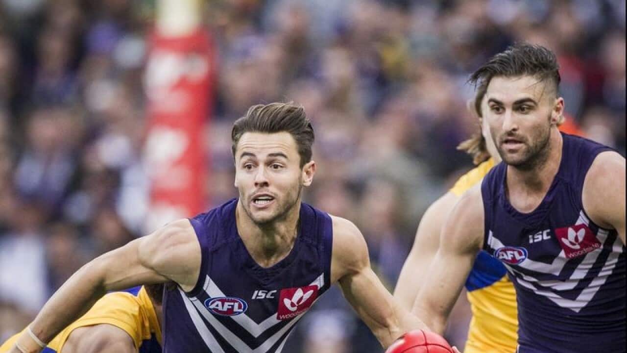 Lachie Weller in action for the Dockers.