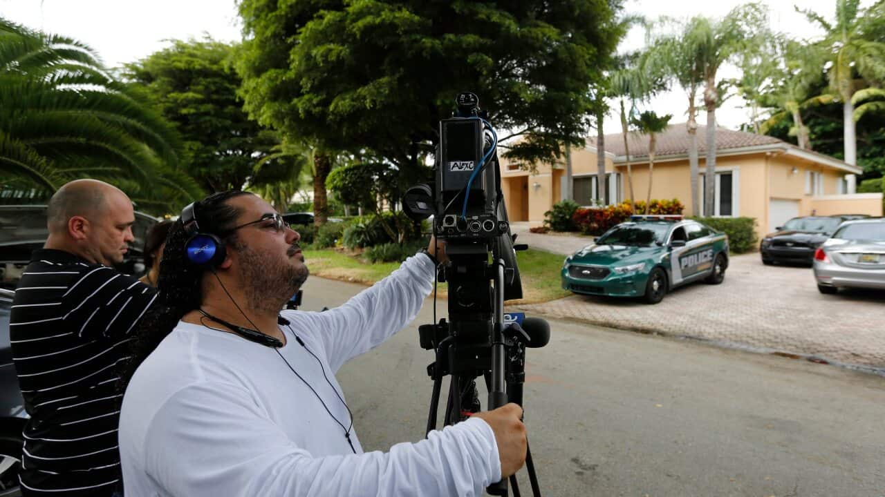 Media outside the Sotloff home AAP.jpg
