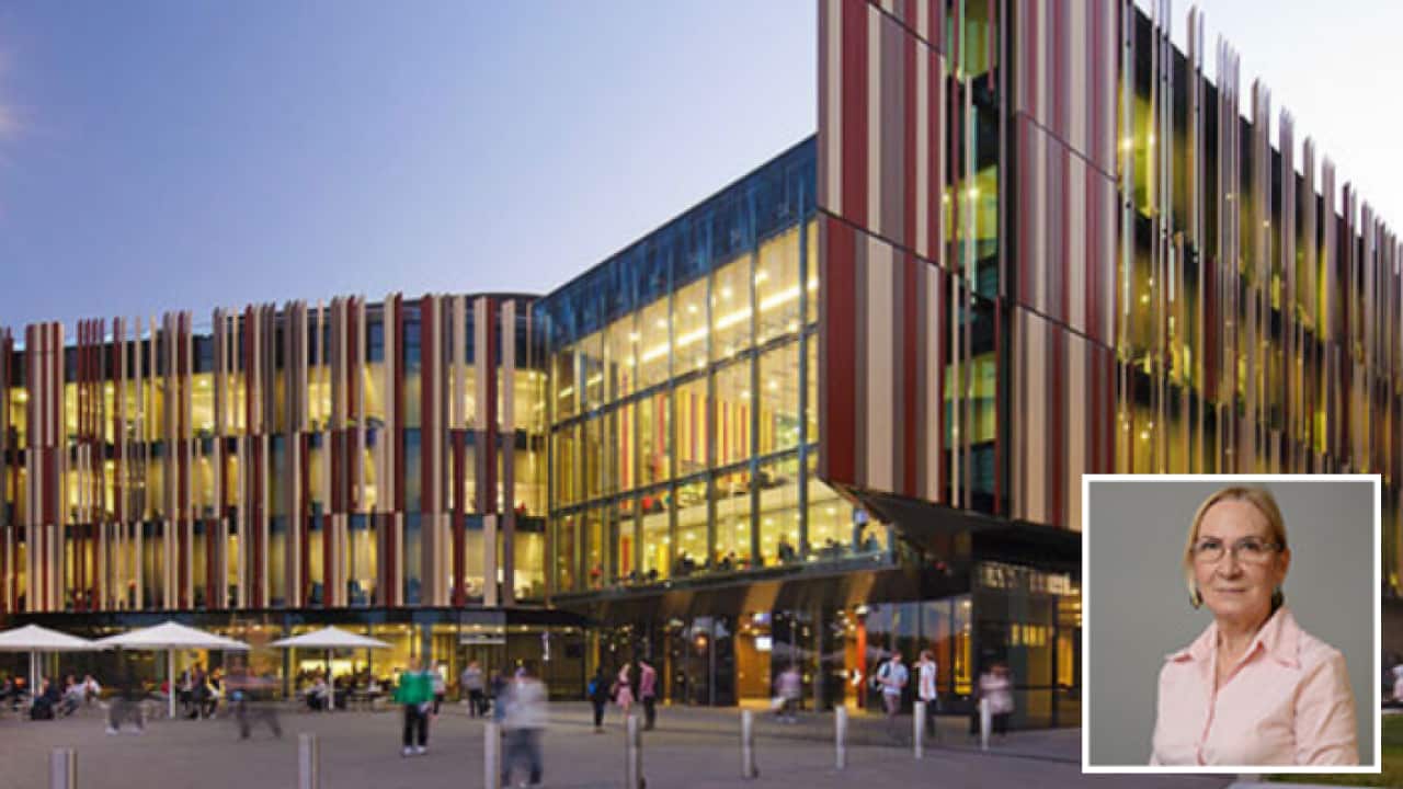Kefallinos Elizabeth,Macquarie University