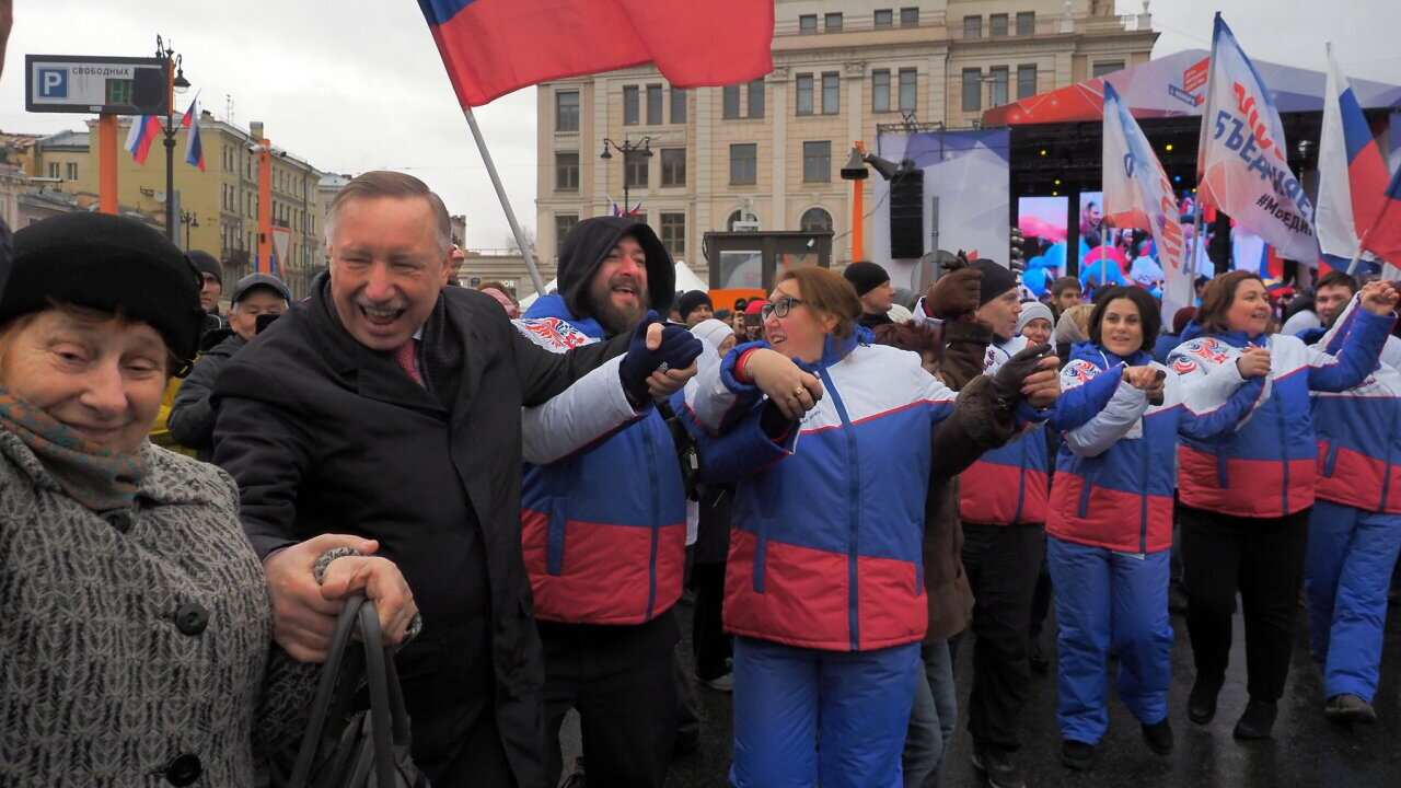 National Unity Day Celebrations. Russian customs and traditions festival near the Oktyabrsky Grand Concert Hall.