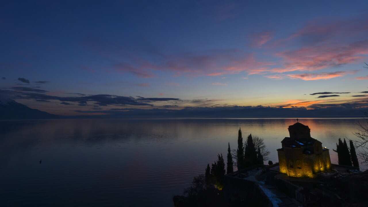 epaselect FYROM SUNSET OVER OHRID LAKE