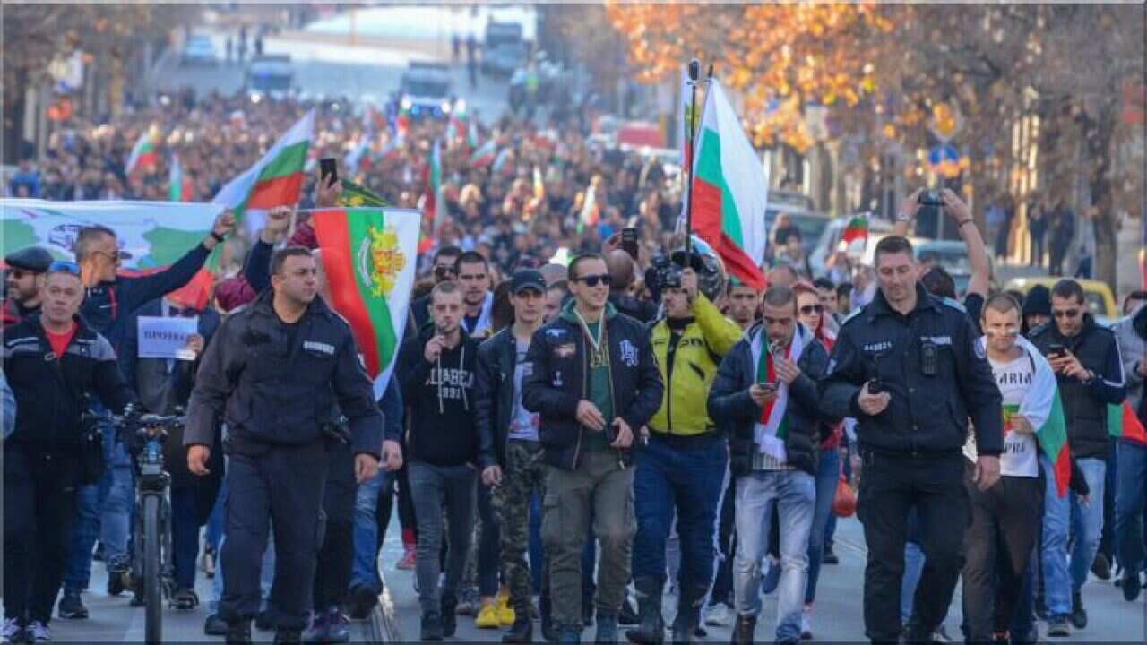 Засега хората твърдят, че протестите им са спонтанни и нямат конкретен организатор