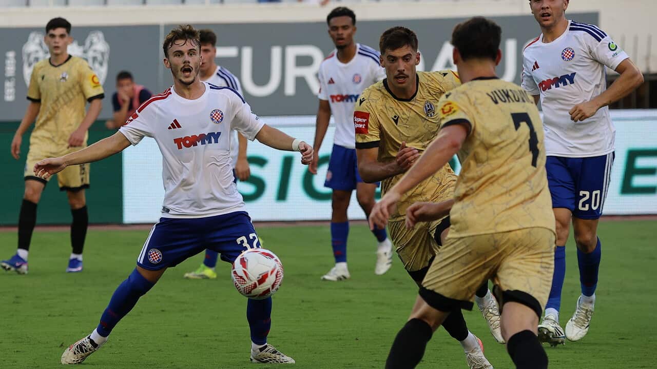 SuperSport HNL, round 05: HNK Hajduk Split v NK Lokomotiva Zagreb