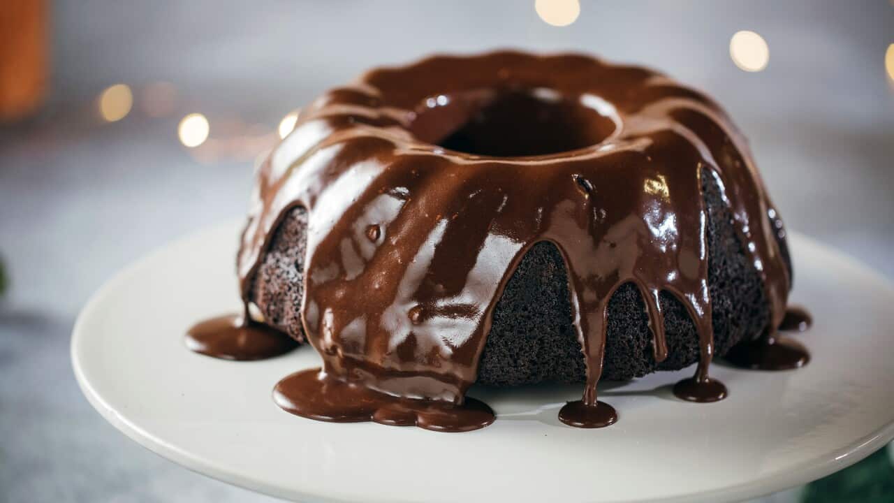 Coffee and chocolate bundt cake