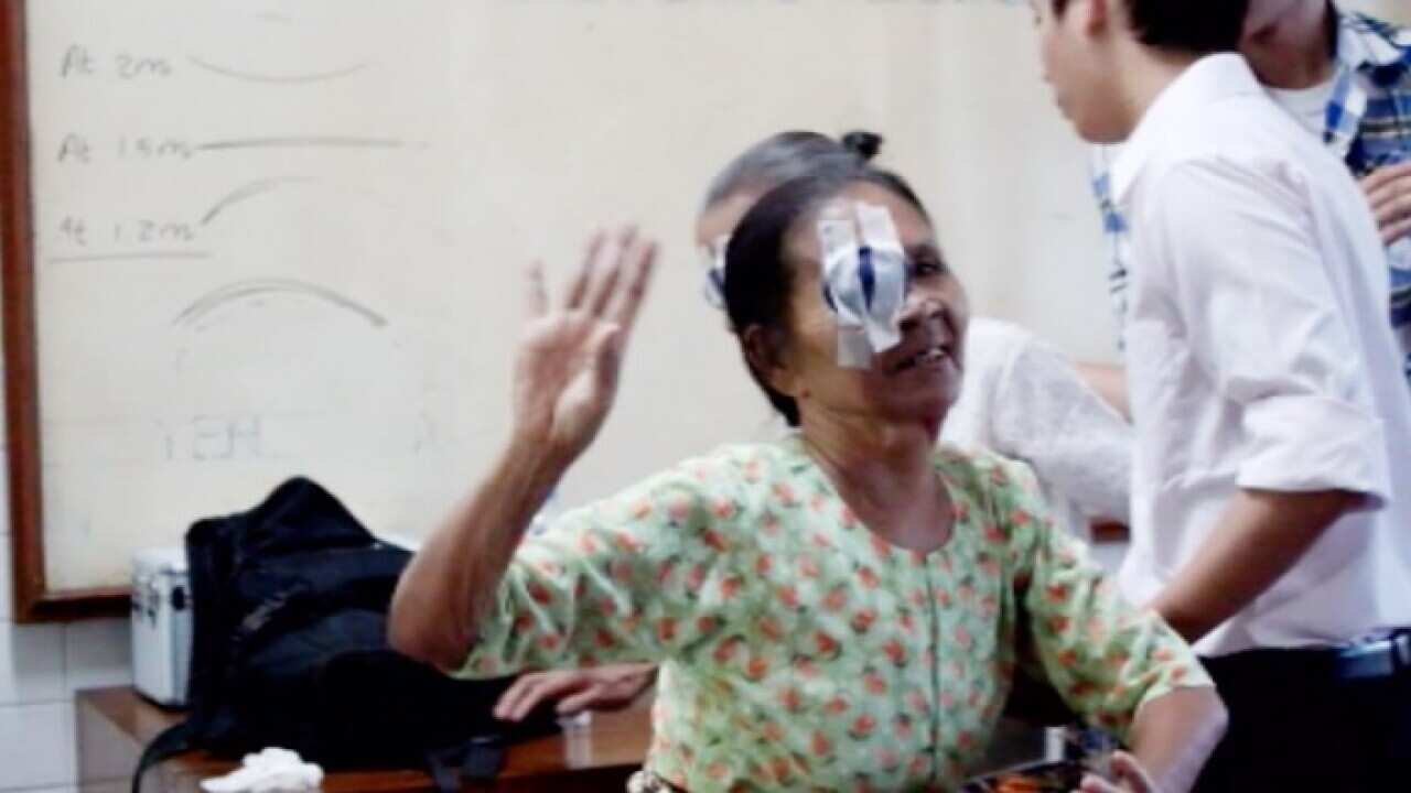 eye_myanmar_pic.jpg