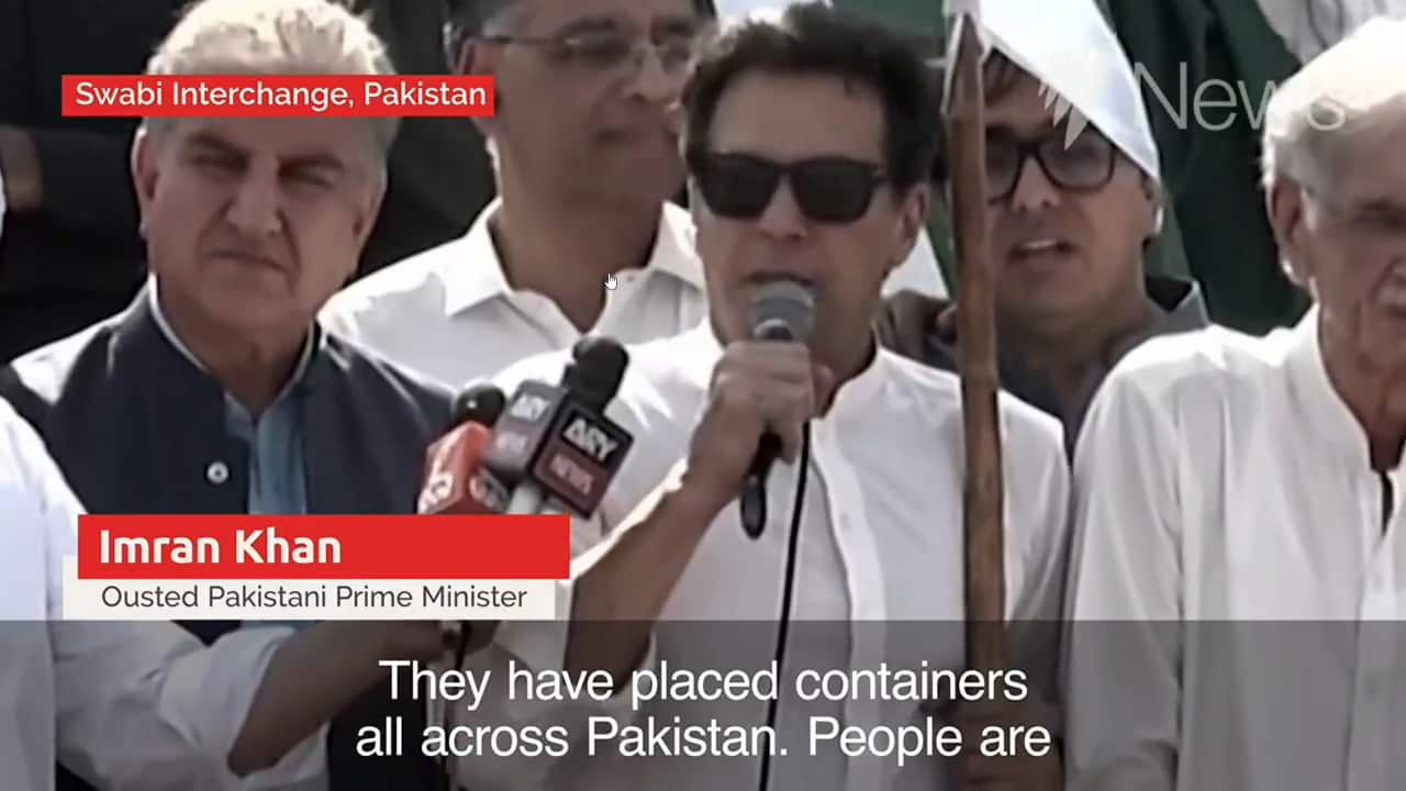 Police use force in clash with supporters of Pakistan's ousted PM