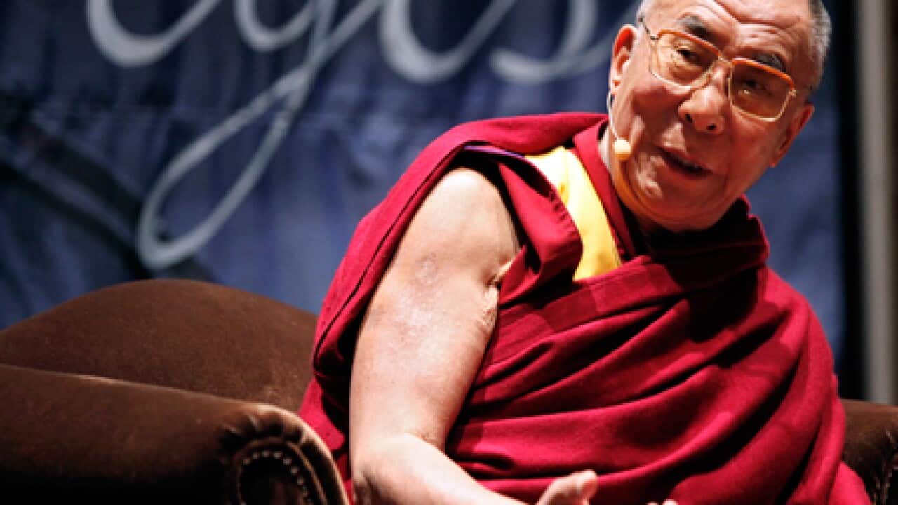 sdalai_lama_L_100906_aap_596926252