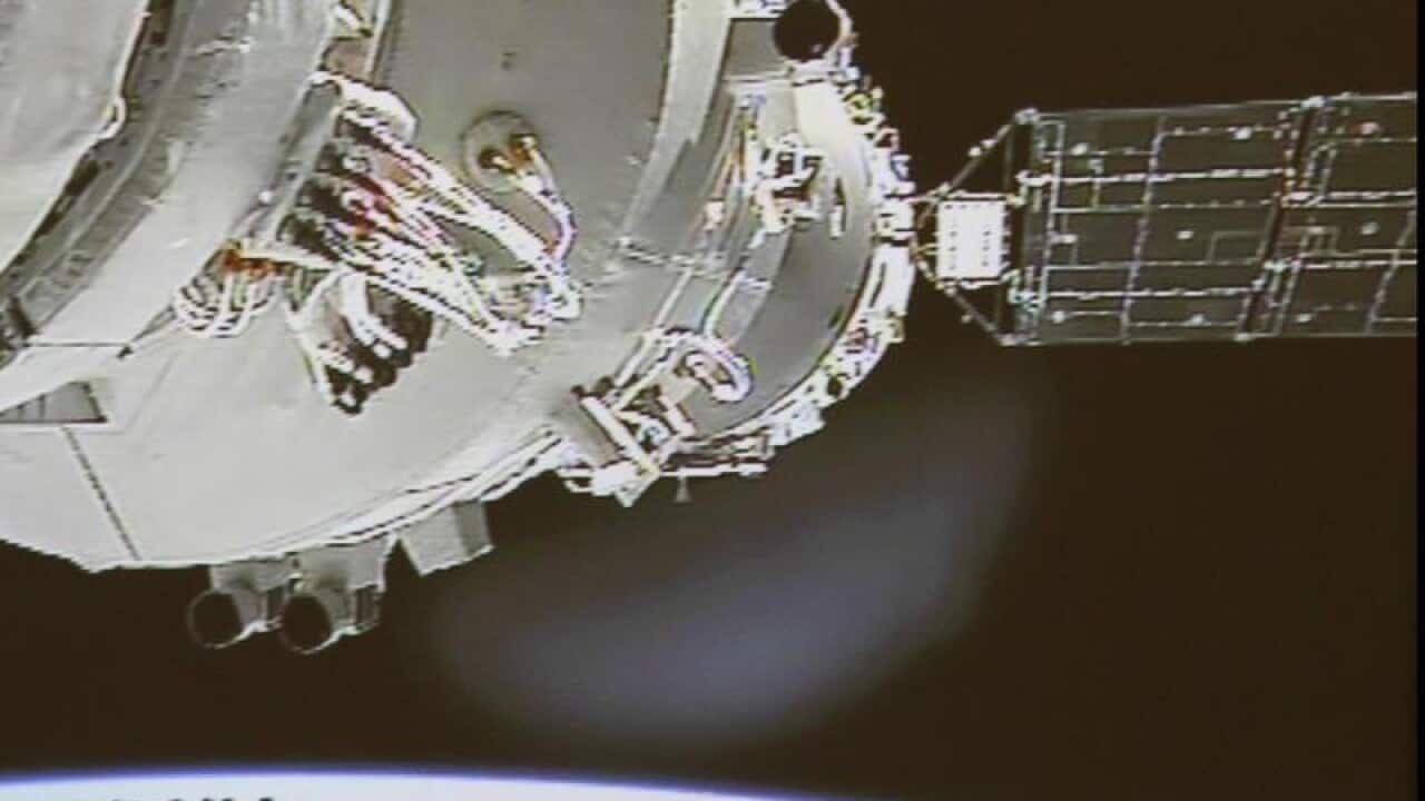 Shenzhou-9 spacecraft and Tiangong