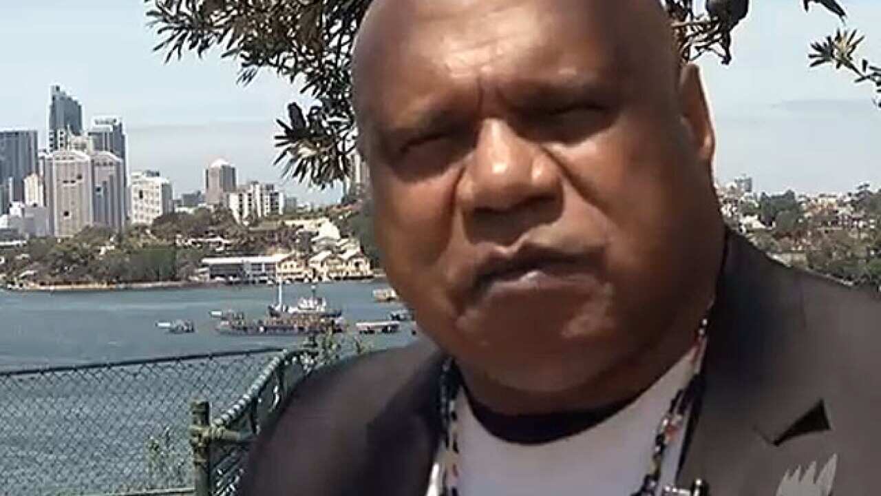 archie_roach_L_sbs_1828700398