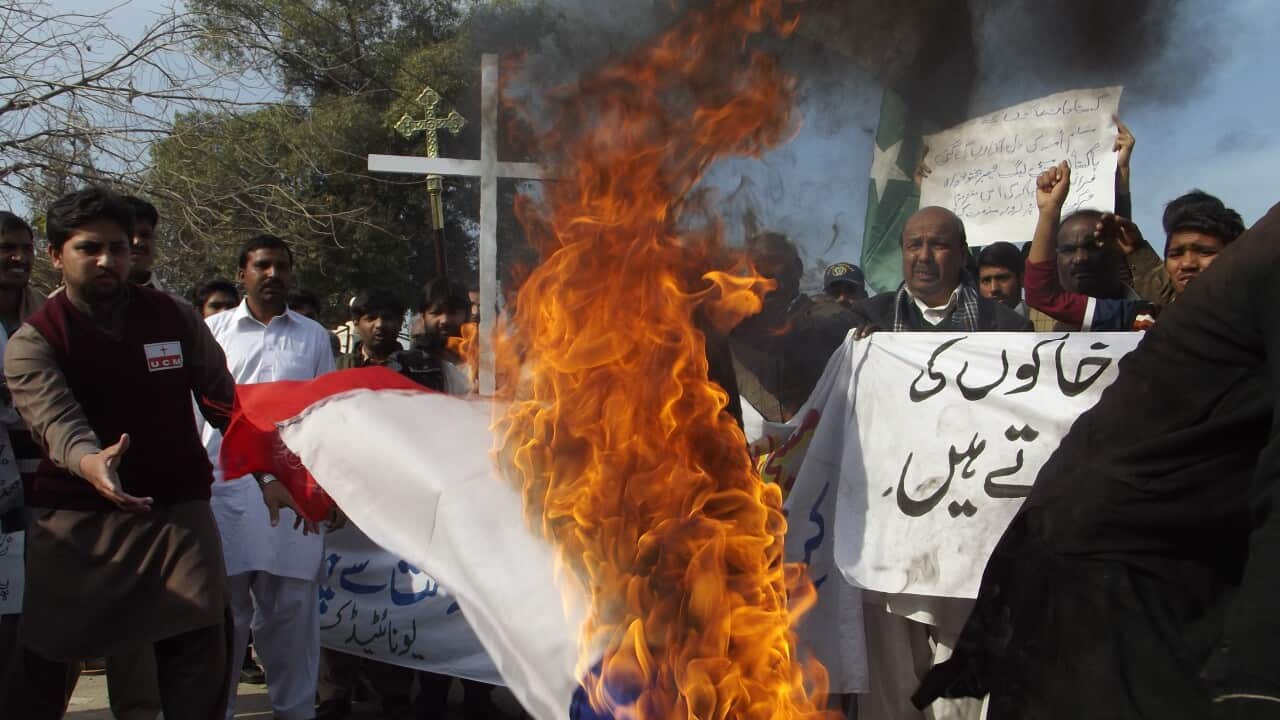 he Christian Community in Peshawar rallies in solidarity with Muslims around the world as they hold placards and shout anti-Charlie Hebdo slogans.