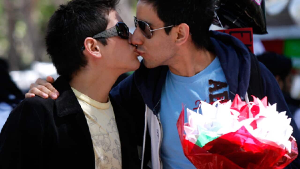 gay_marriage_L2_100215-aap_63816277