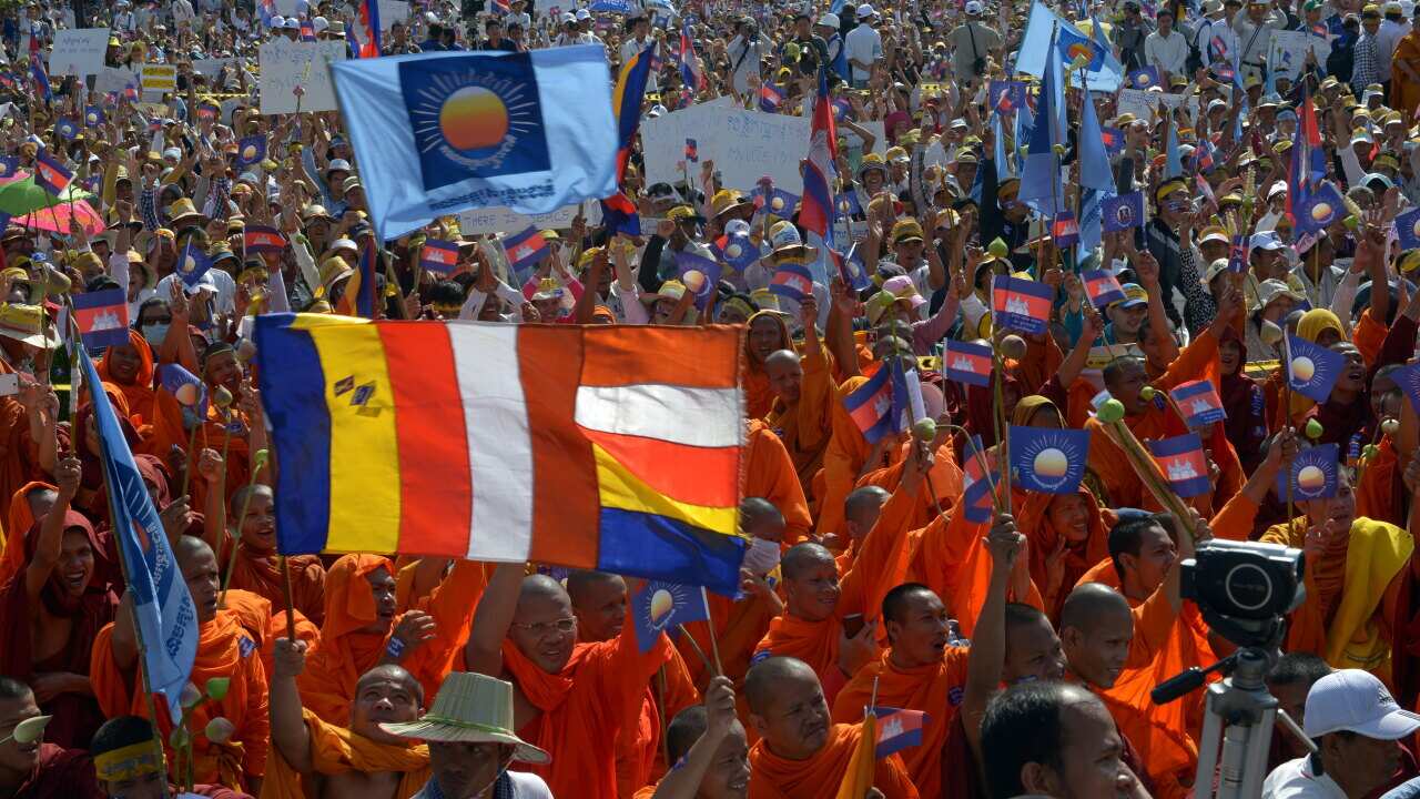 cambodia_poll_protest_getty_130907.jpg