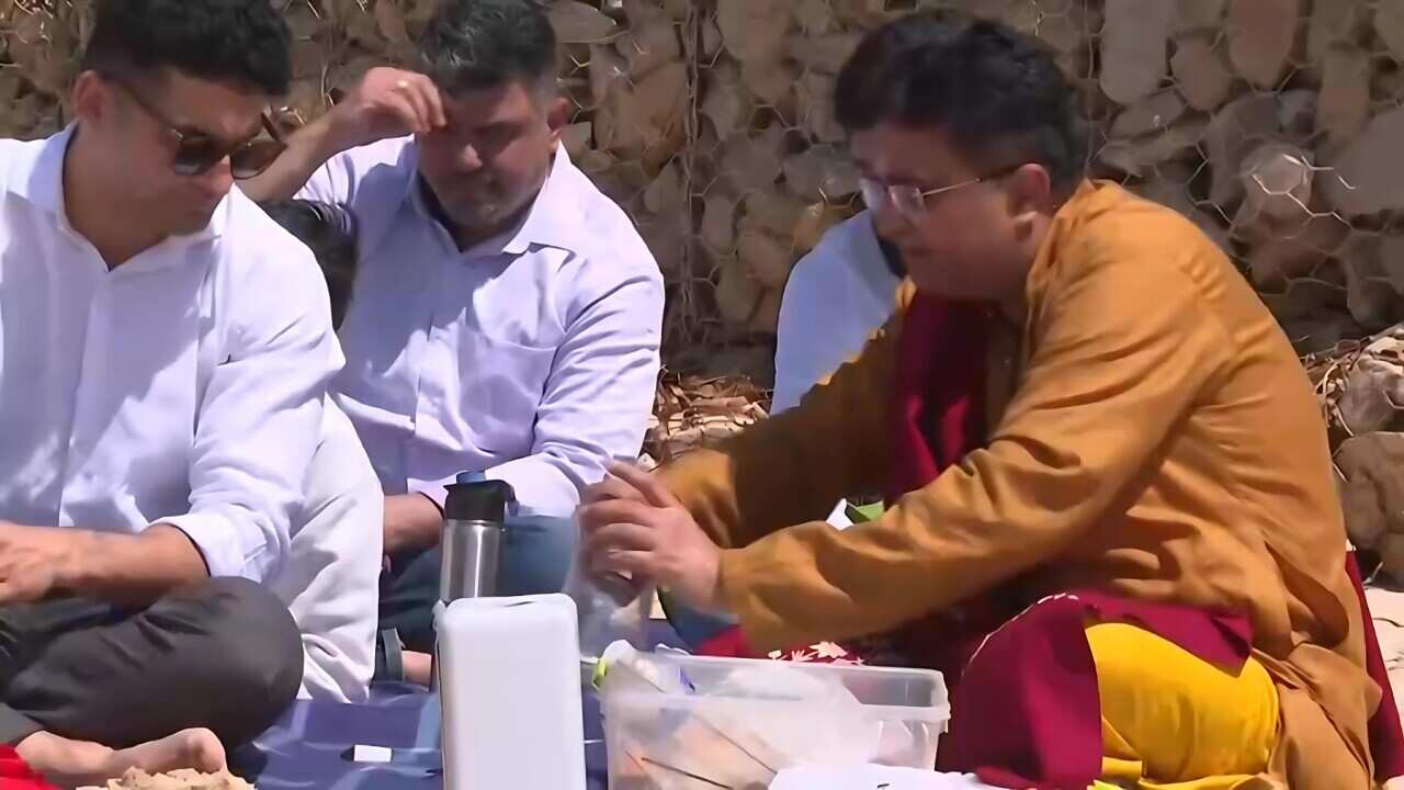 Preparing for a farewell ceremony at Harishchandra Ghat in Adelaide (SBS).jpg