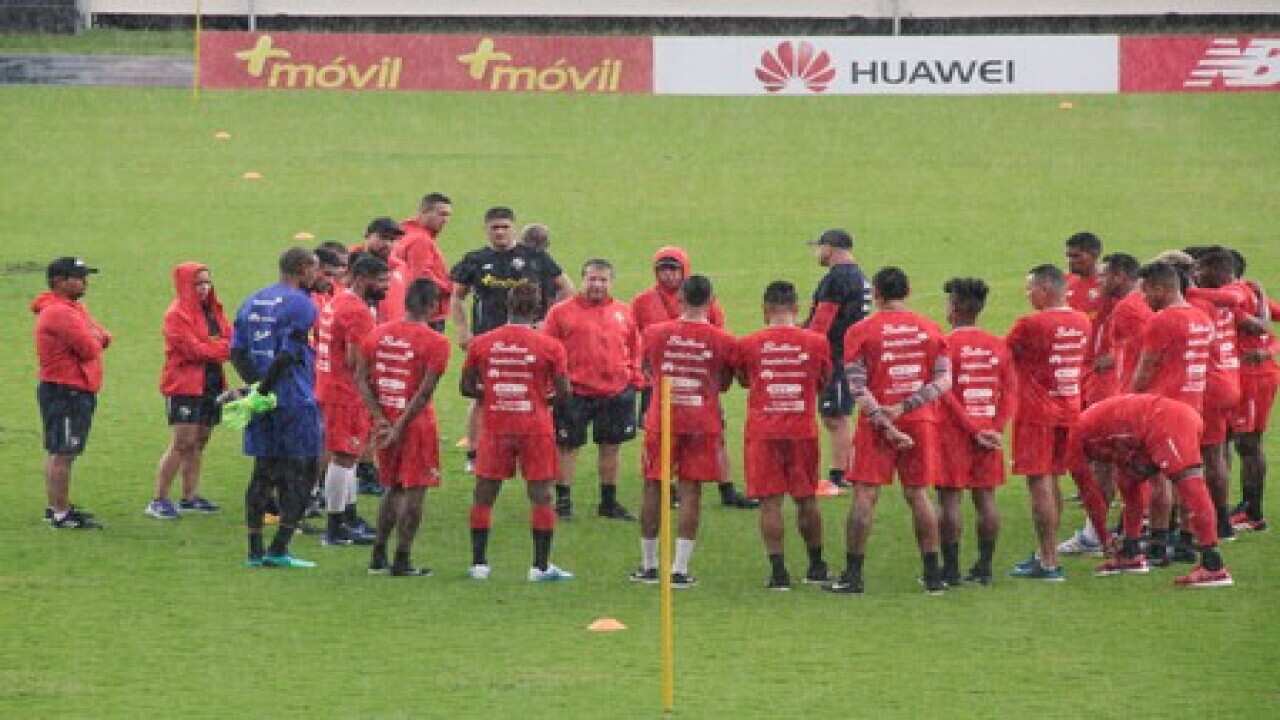 Early birds Panama look to put on a dignified performance