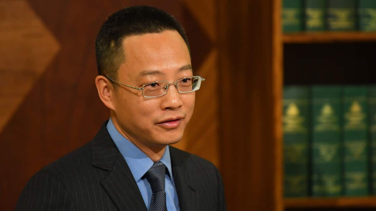Long Zhou