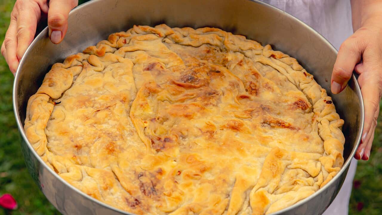 Folo pastry used in kremmydopita.jpg