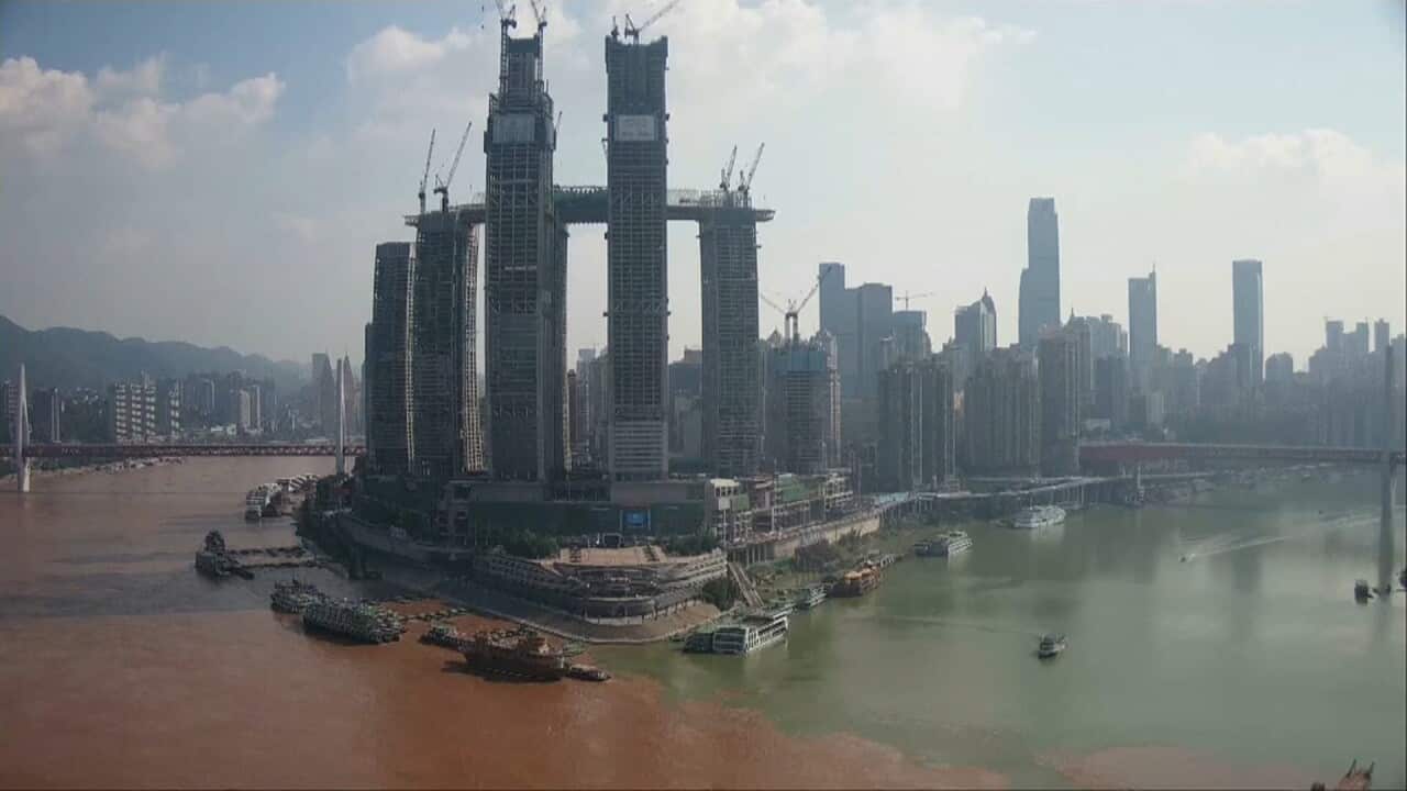 Rivers converging in China create multi-coloured spectacle