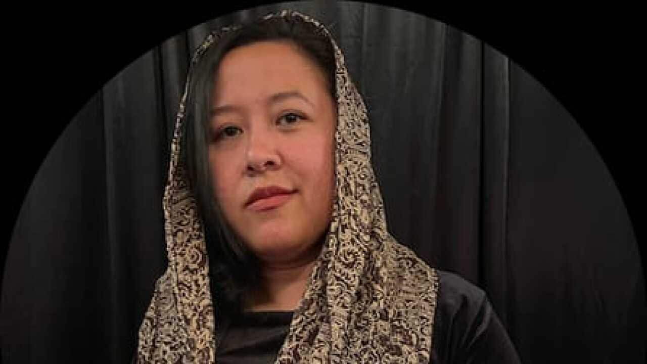 Ulya Pipin Jamson is a lecturer at UGM who is currently completing her PhD at the University of Melbourne, who is also a member of Jawa Pitu band – Melbourne 2023. Private Collection.