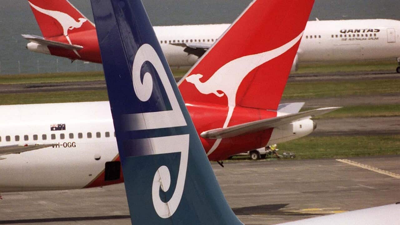 Air New Zealand and Qantas planes at Auckland Inte