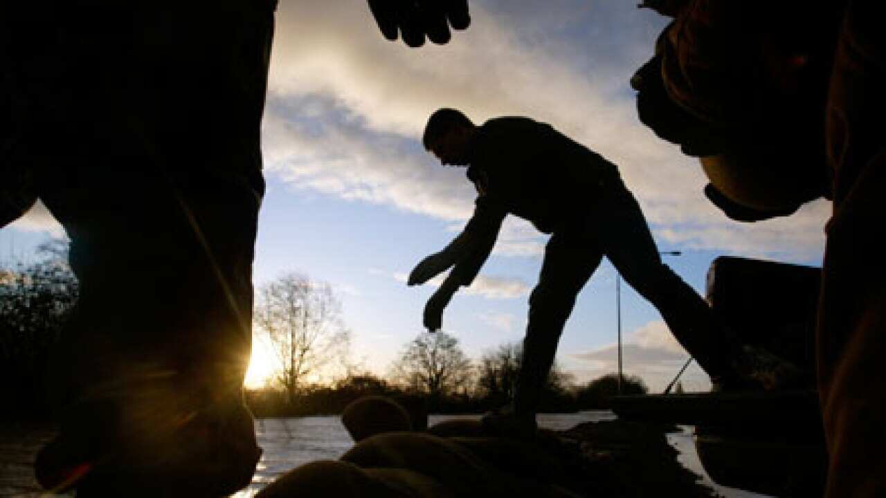 flooding_sandbags_1201_B_aap_1772618075