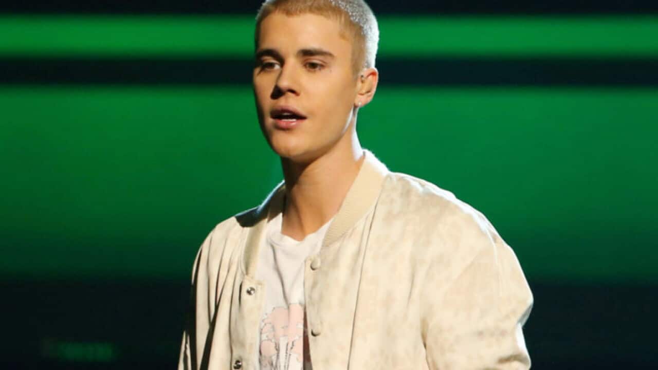 29-justin-bieber.w704.h396.jpg
